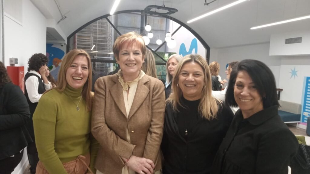 Inauguramos el 2024 con la primera charla de Smart Women en Movistar Talks junto a Paula Monteleone